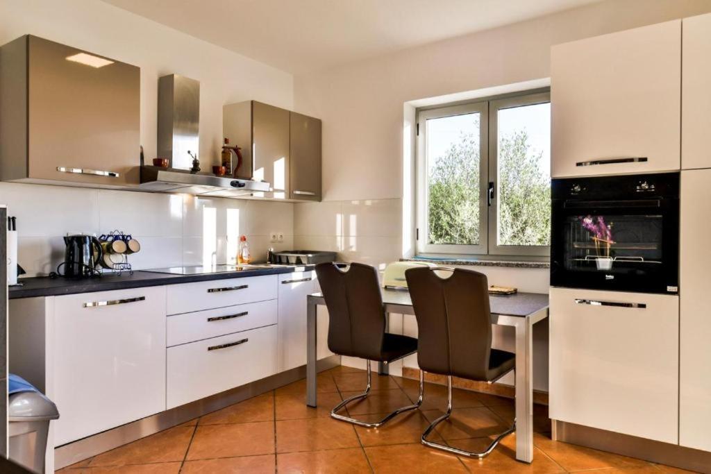 Apartments Lia-Jolie Umag Buitenkant foto