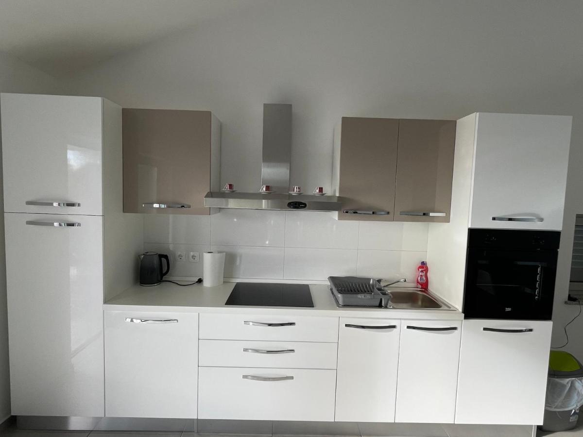 Apartments Lia-Jolie Umag Buitenkant foto